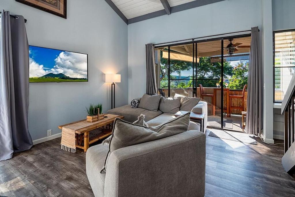 New! Kailua Bay Resort 2-306 - Beautifully Renovated Two-Story Condo With Primary Suite In Loft 外观 照片